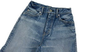 ビンテージ加工　バギーデニムパンツ Whisker Baggy Denim Pants (WOMENS)　ディテールカット１　株式会社DOORS（ドアーズ）