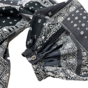 バンダナ柄　ボウタイブラウス Bandana Bow-tie Blouse (Womens) インスタグラム　instagram　ディテールカット２　株式会社DOORS（ドアーズ）